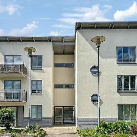 Nahe Airport Ber Adlershof Maisonettewohnung * Шёнефельд