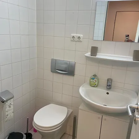 Nahe Airport Ber Adlershof Maisonettewohnung Апартаменты *