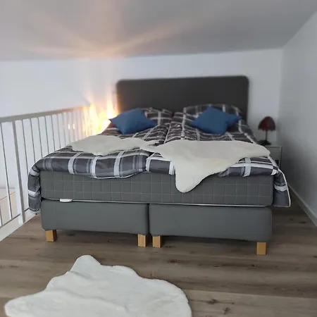Apartamento Nahe Airport Ber Adlershof Maisonettewohnung