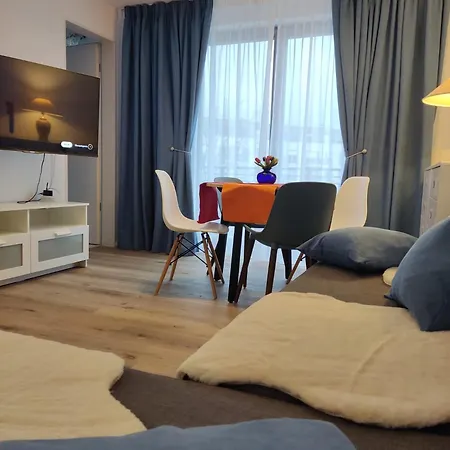 Апартаменты Nahe Airport Ber Adlershof Maisonettewohnung Шёнефельд