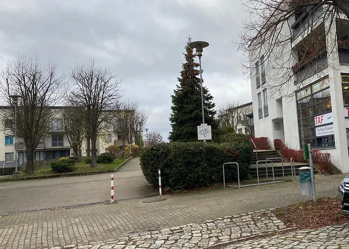 Nahe Airport Ber Adlershof Maisonettewohnung *