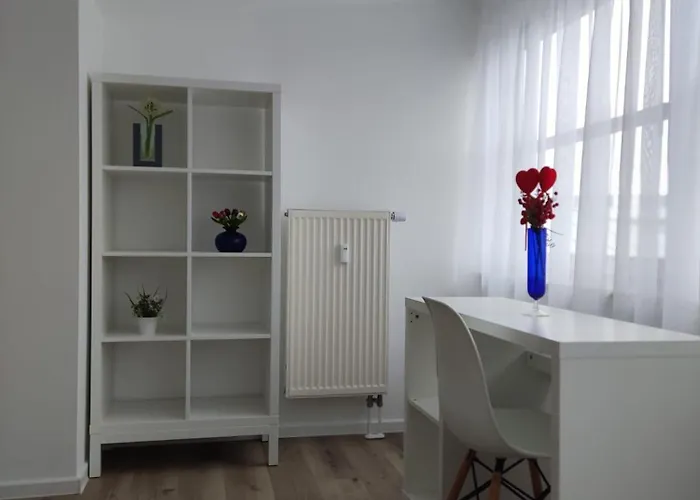 Apartamento Nahe Airport Ber Adlershof Maisonettewohnung *