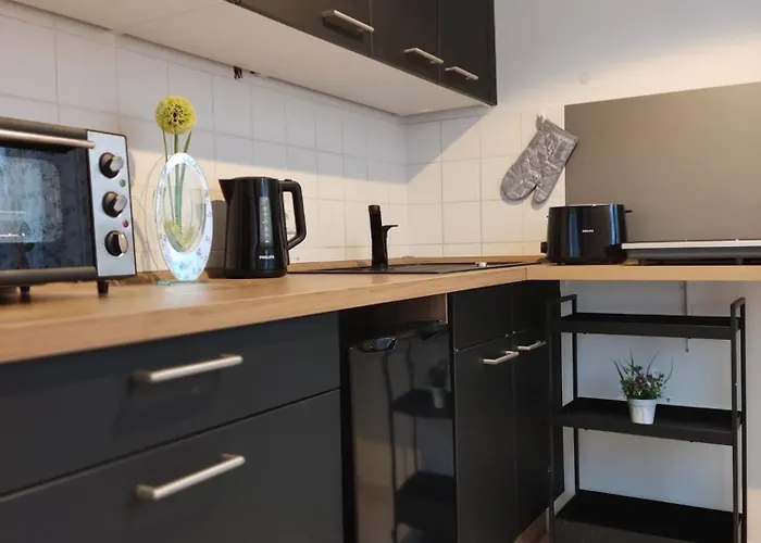 Nahe Airport Ber Adlershof Maisonettewohnung *