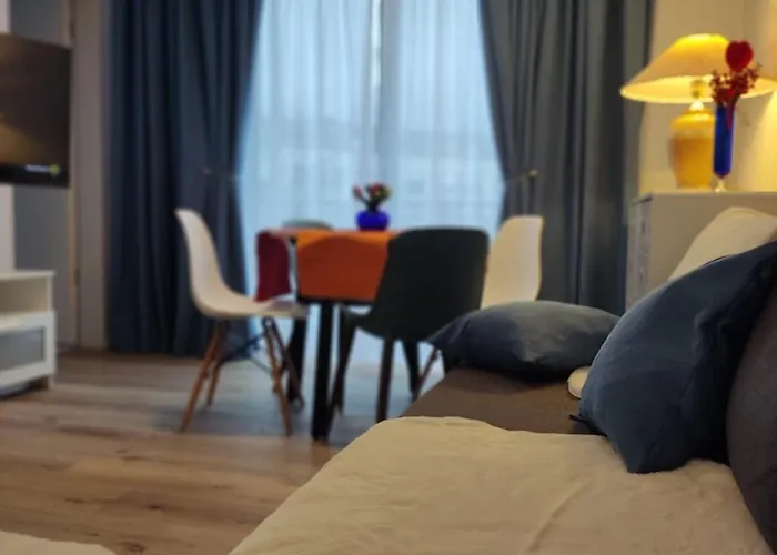 Nahe Airport Ber Adlershof Maisonettewohnung Schönefeld