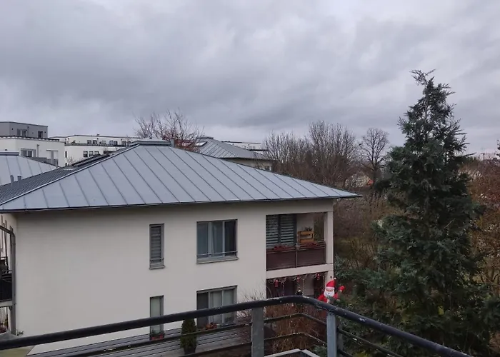 Nahe Airport Ber Adlershof Maisonettewohnung *